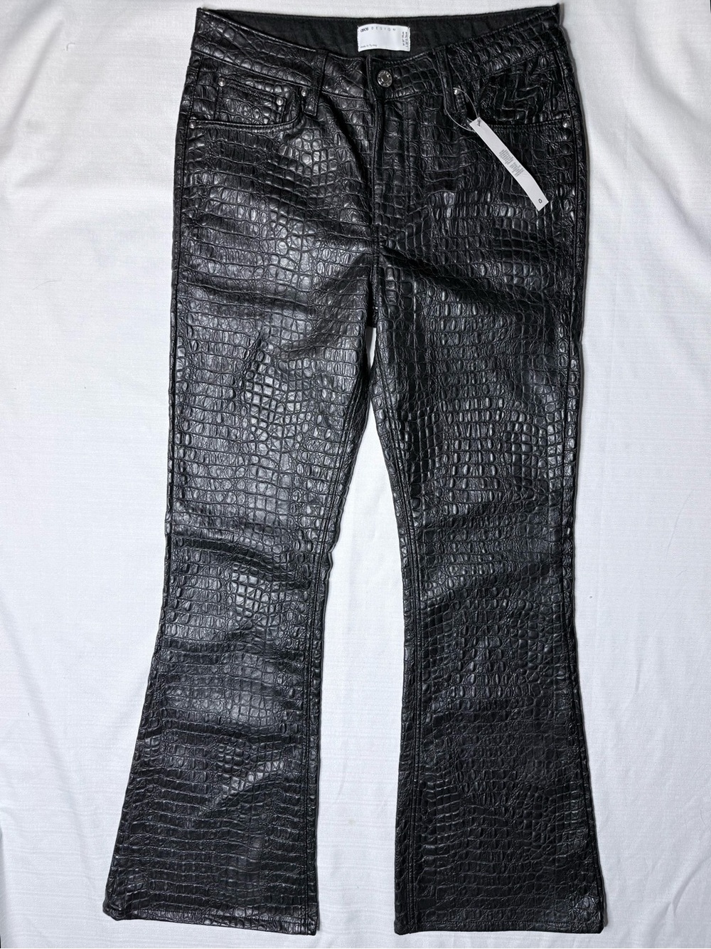 ASOS DESIGN Black Croc Embossed Faux Leather Flare Pants Women’s US 10 NWT